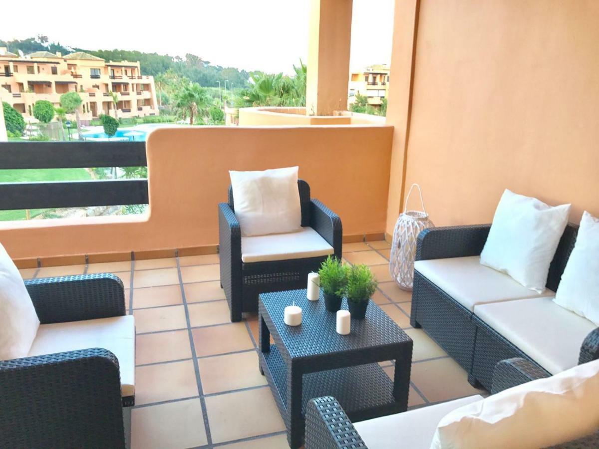 Estepona - Casares Beach Golf Apartments Eksteriør billede
